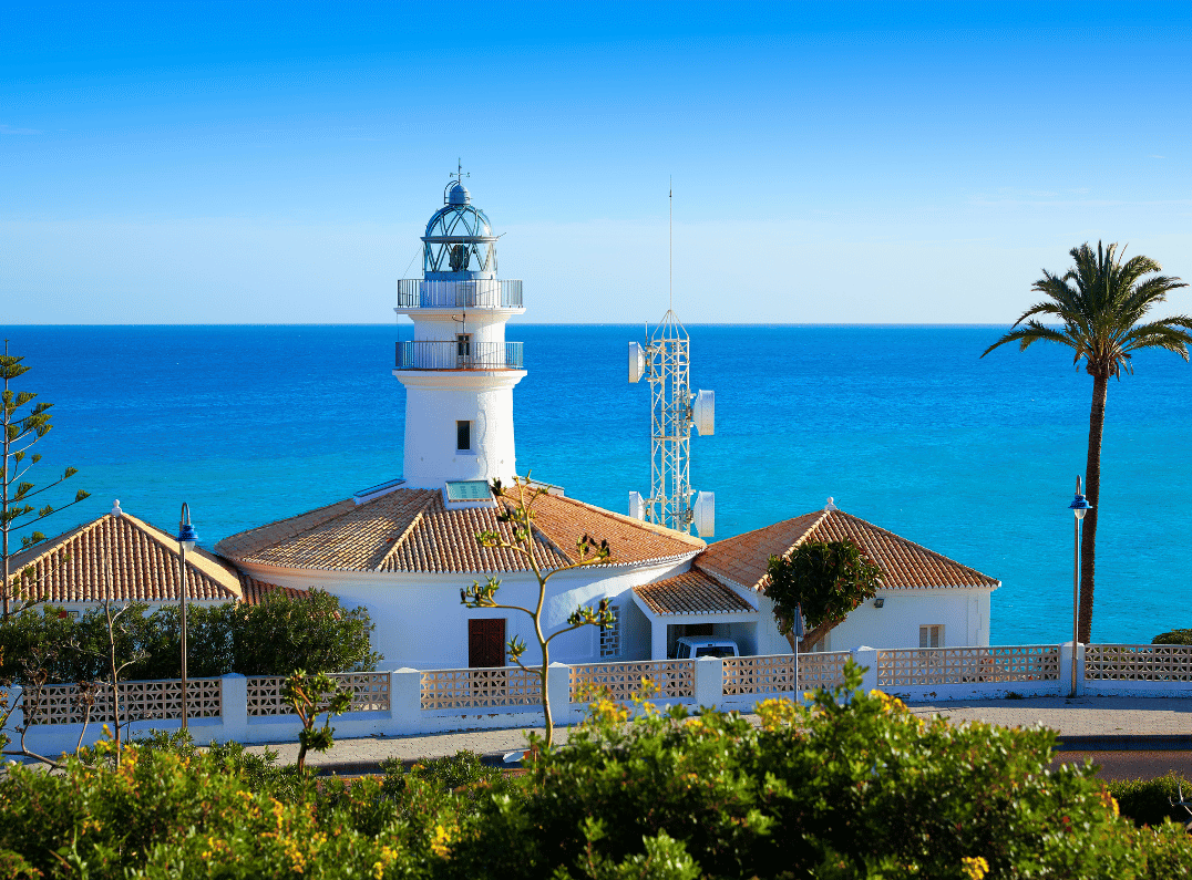 Faro de Cullera al atardecer
